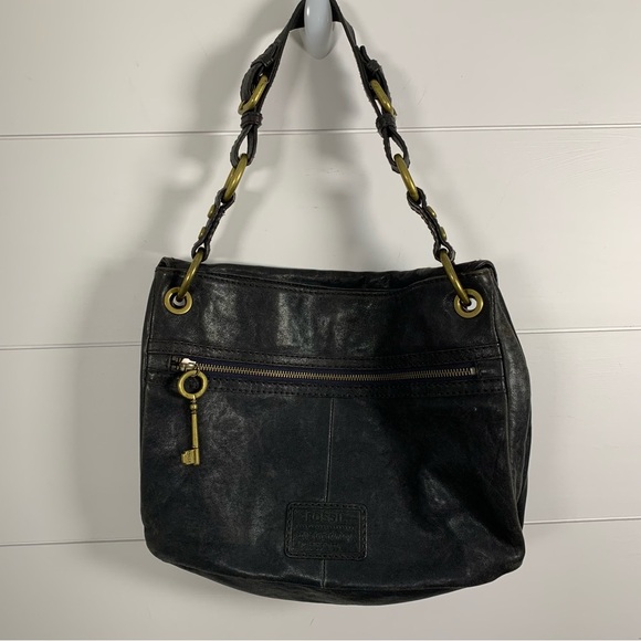 NWOT Fossil Black Glazed Leather Handbag Shoulder Fold Over Key & Lock Charms - Picture 2 of 13